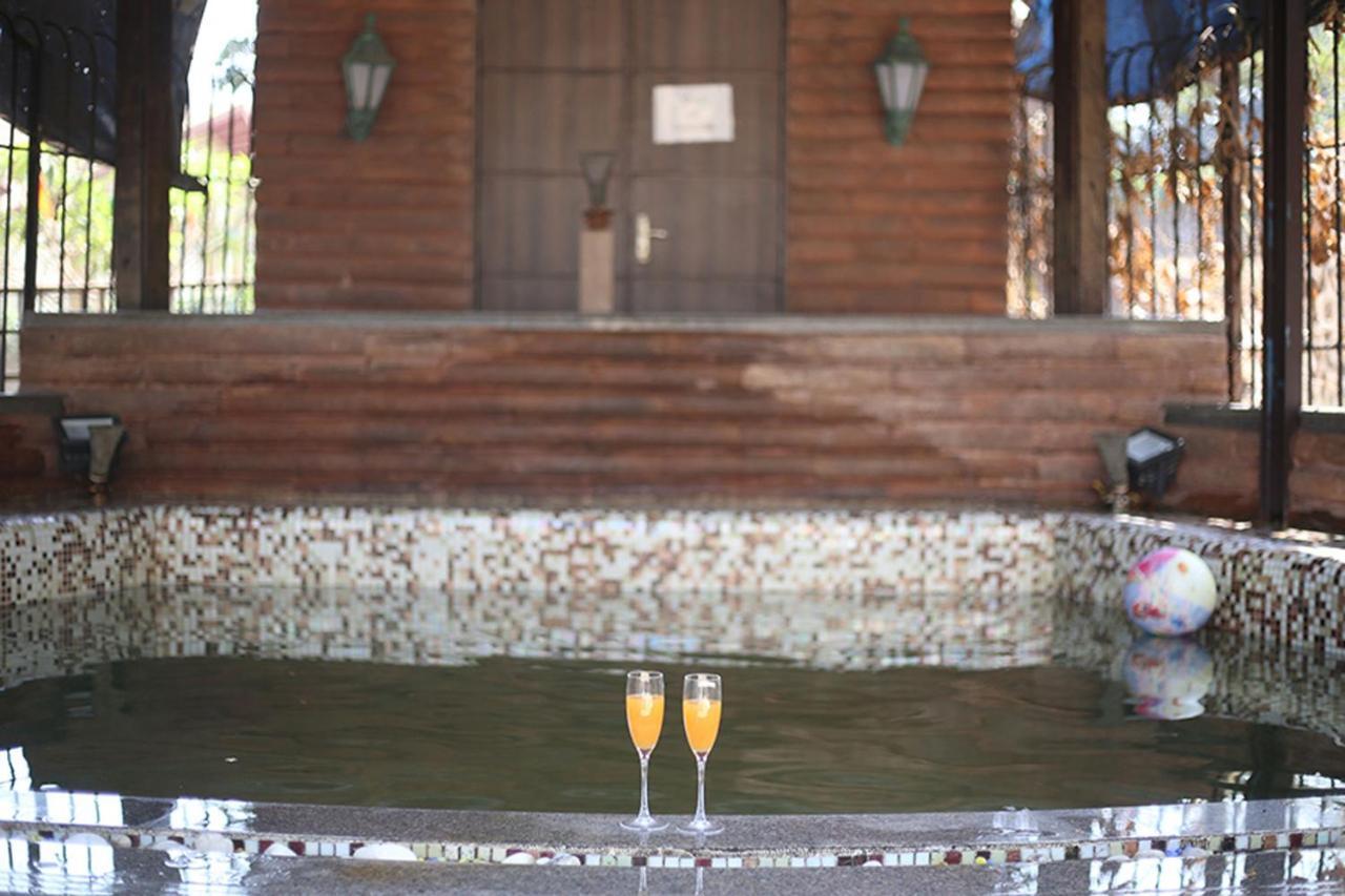 The Boulevard Villa By Veo - Part Of Stayvista Lonavla Exterior foto